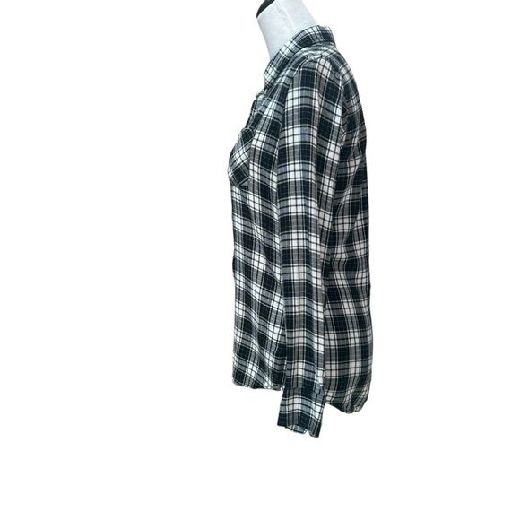 Black and White Plaid Flannel Shirt Long Sleeve Classic - Picture 2 of 7